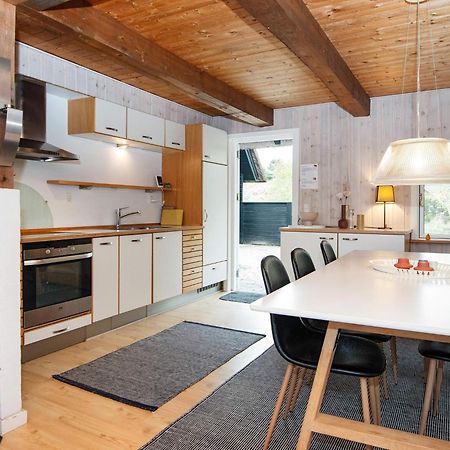 6 Person Holiday Home In R M Vesterhede Esterno foto