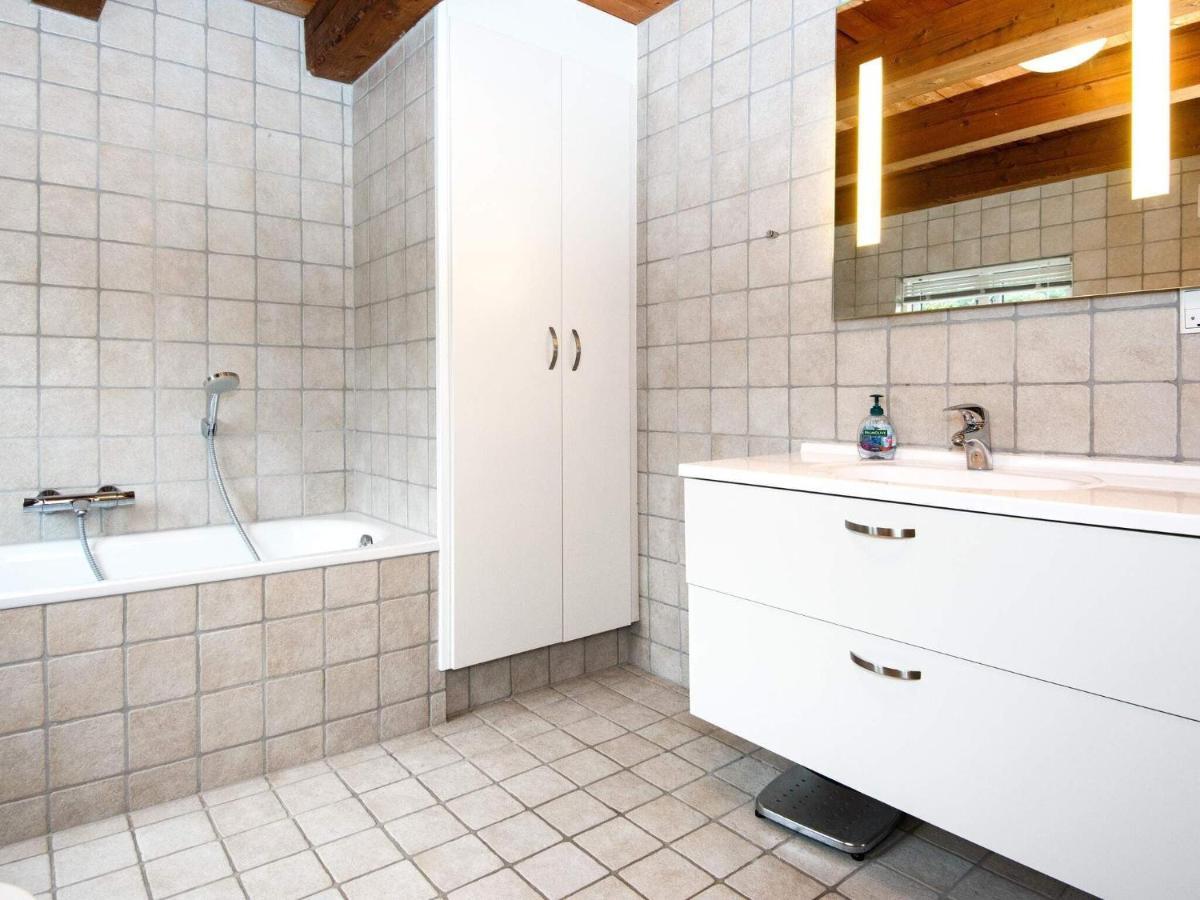 6 Person Holiday Home In R M Vesterhede Esterno foto